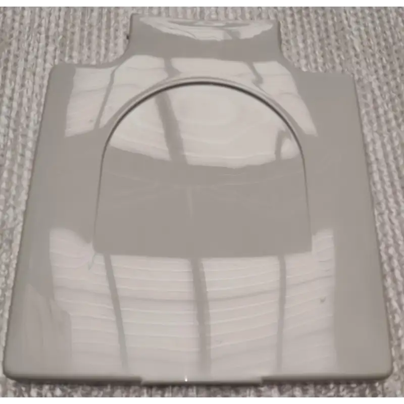 Tapa y asiento 15 y 24l.