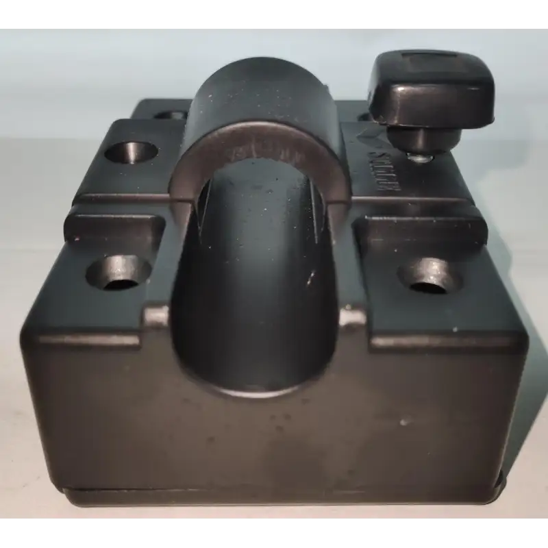 Fastening support mast