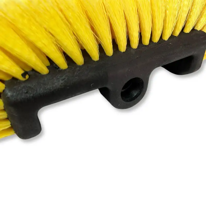 Cleaning brush with side bristles