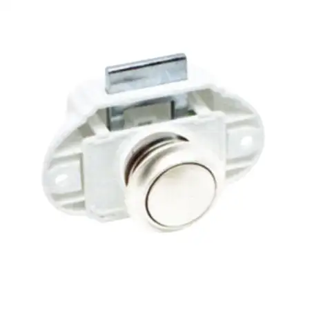 Chiusura con pulsante in nichel in scatola bianca