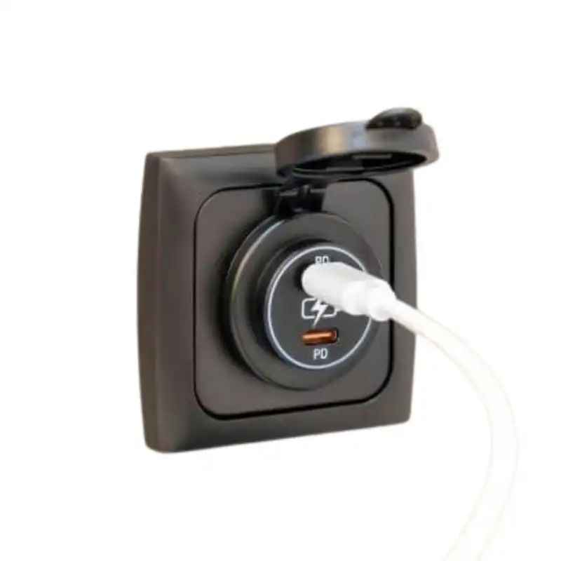 Carregador duplo usb-c integrado