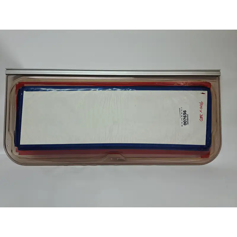 Window 4.02 - 900x360 caramel camera 2r