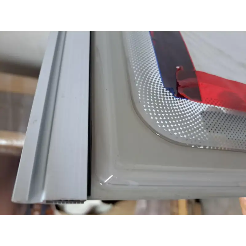 Window 4.23 - 700x300 smoke chamber 2r