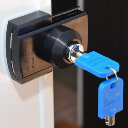 Cerradura imc de puerta habitÁculo autocaravana negra