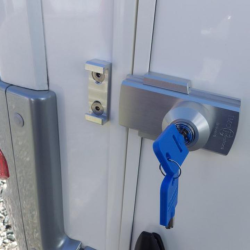 Cerradura imc portÓn autocaravana invertida