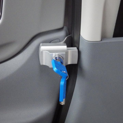 Juego de 2 cerraduras imc puerta delantera cabina ford transit